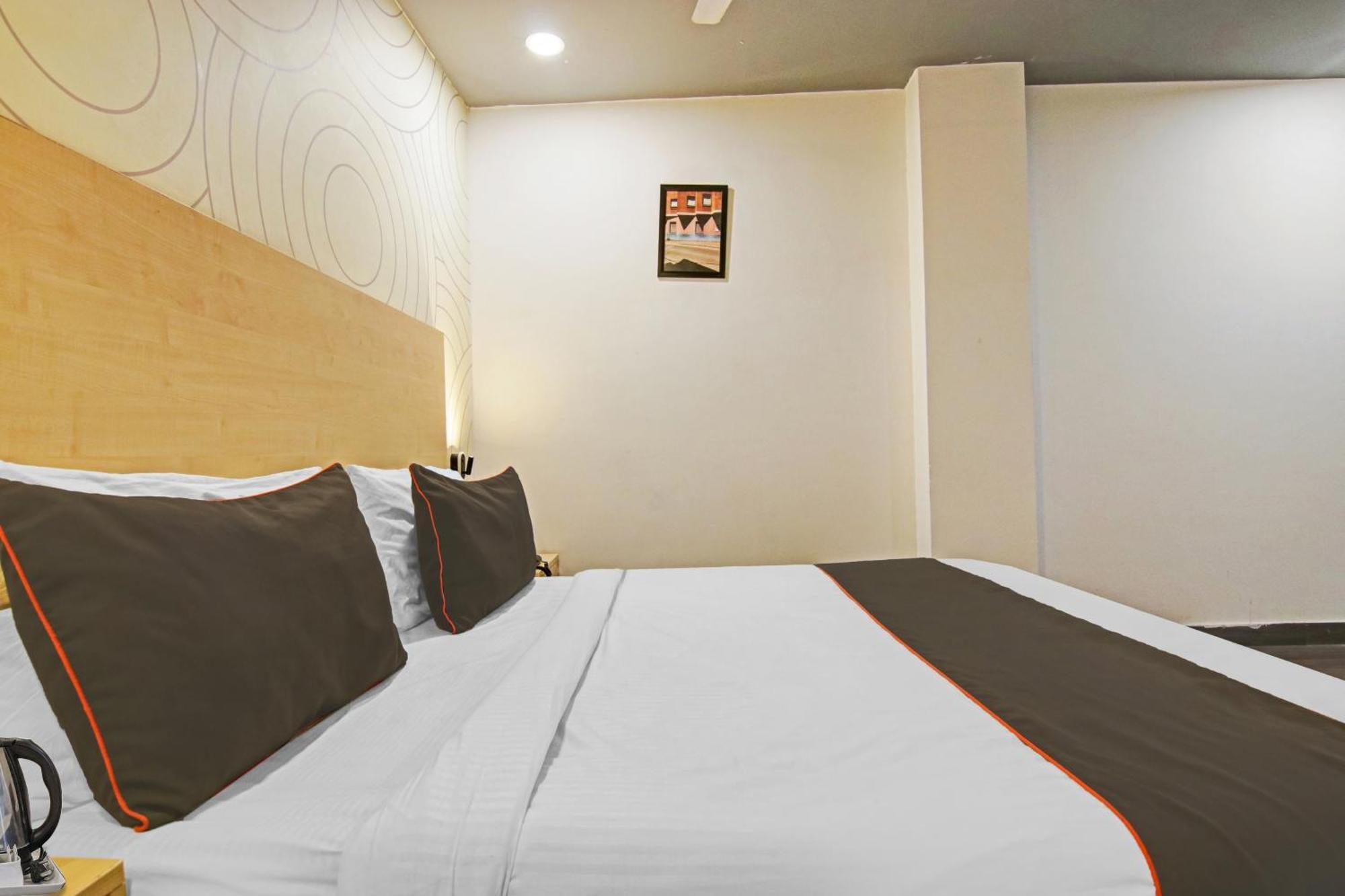 Collection O Slf Mall Sector 30 Hotel Faridabad Luaran gambar