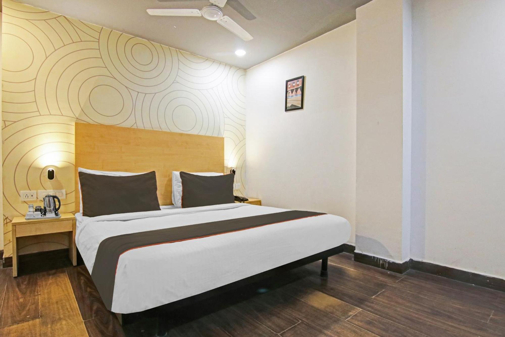 Collection O Slf Mall Sector 30 Hotel Faridabad Luaran gambar