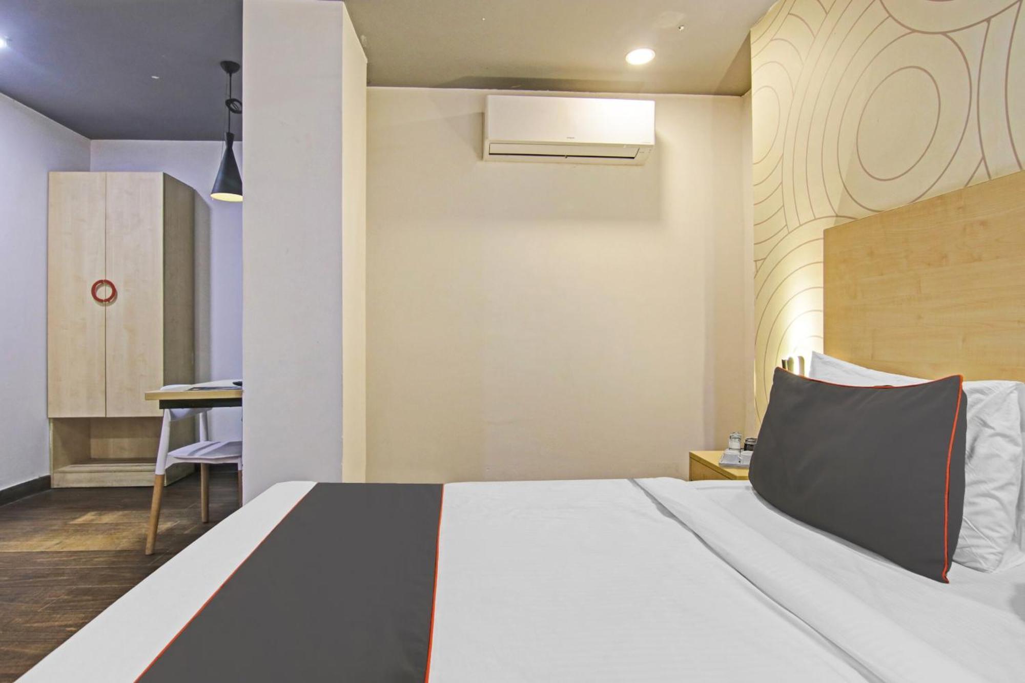 Collection O Slf Mall Sector 30 Hotel Faridabad Luaran gambar